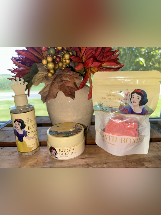 Disney Other - Disney Princess Apple Scent Bath Set - Salt, Scrub, Bomb, Snow White Theme ~ New